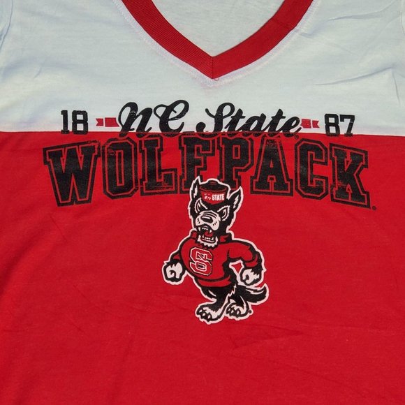 NC State Wolfpack T-Shirt Size Small Red - Picture 4 of 12